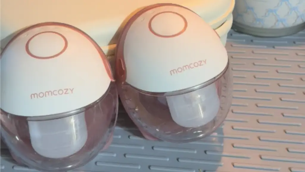 Momcozy M6 breast pump