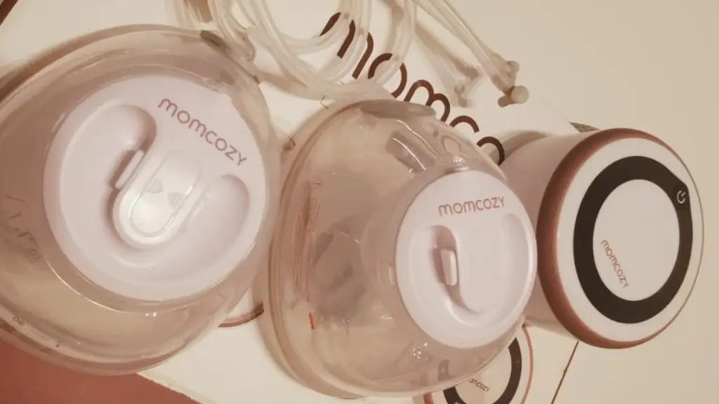 Momcozy V1 breast pump